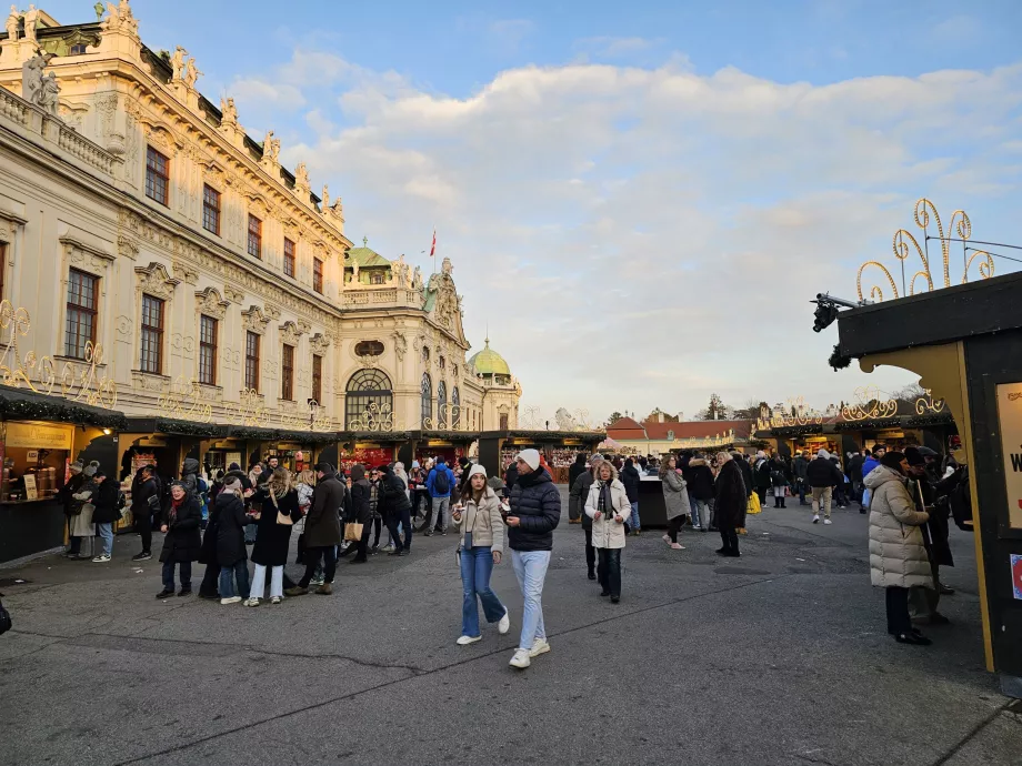 Marchés devant l'Oberes Belvedere