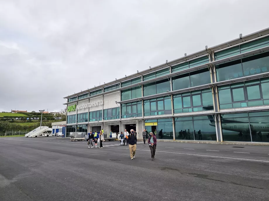 Terminal de l'aéroport de Horta