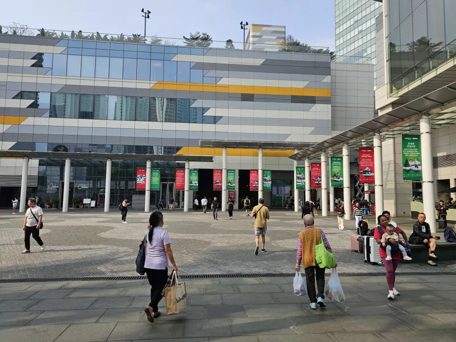 Itinéraire vers l'arrêt de bus de l'aéroport, station Tung Chung