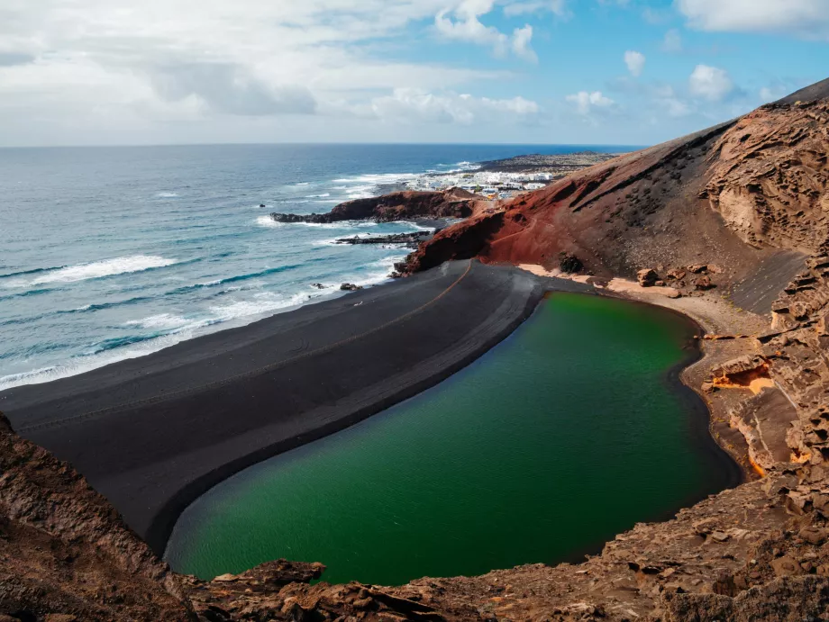 Plage noire