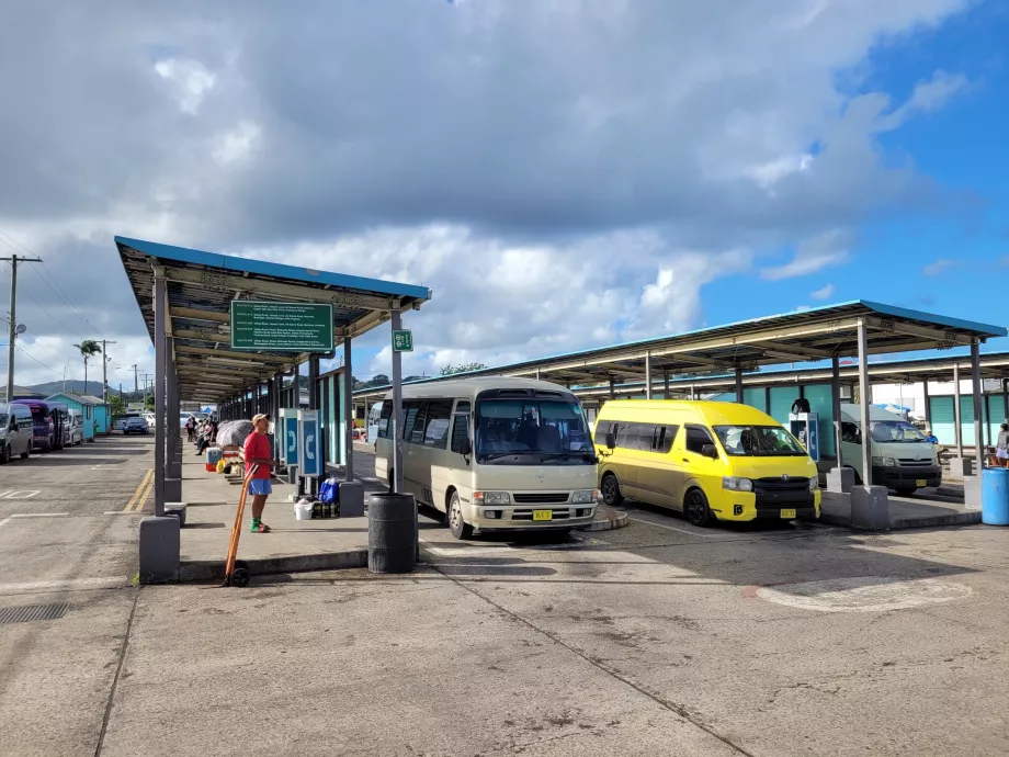 Gare routière ouest