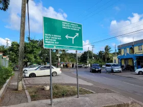 Panneaux de signalisation à Antigua