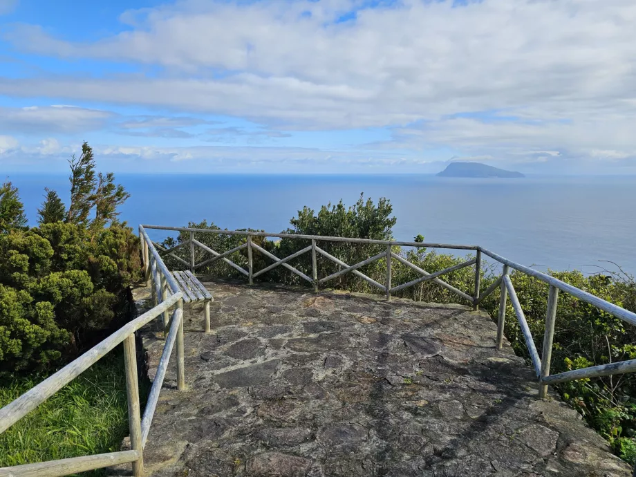 Miradouro do Pico do Meio Dio