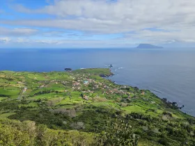 Vue du village de Ponta Delgada