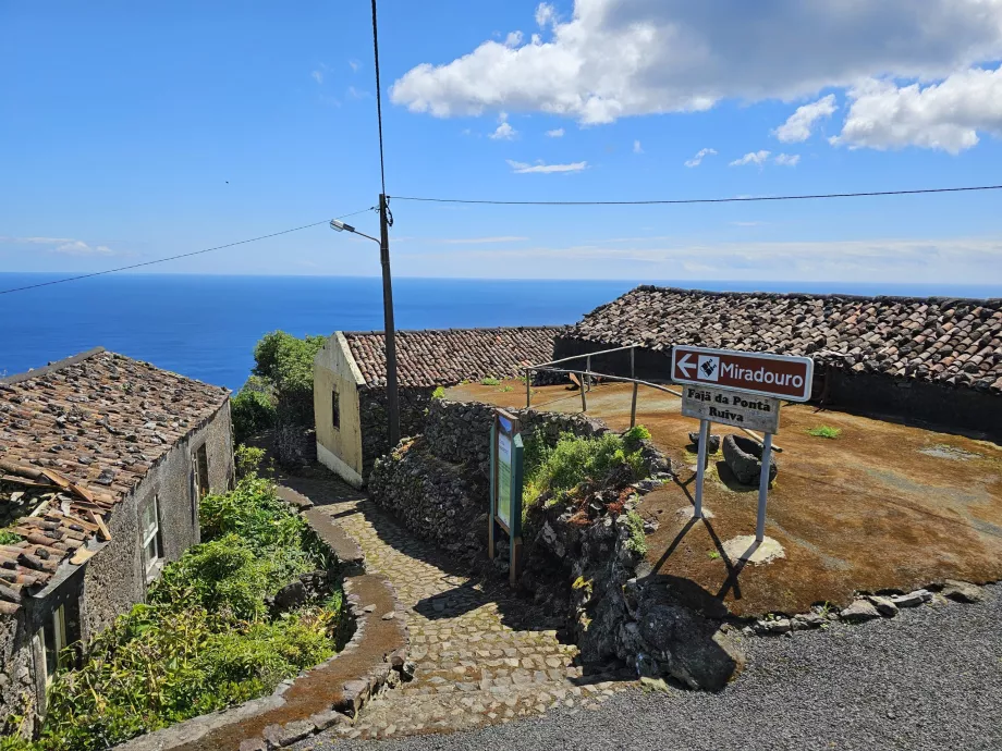 Centre du village de Ponta Ruiva