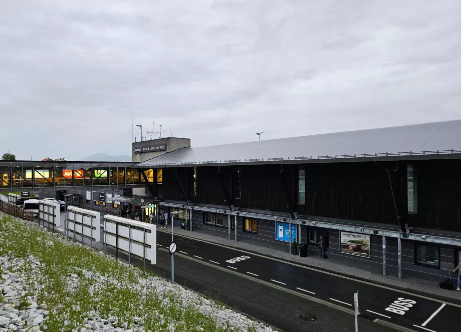 arrivée par l'aéroport de Molde