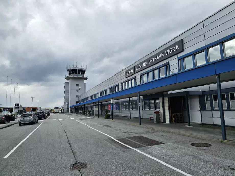 arrivée par l'aéroport d'Alesund