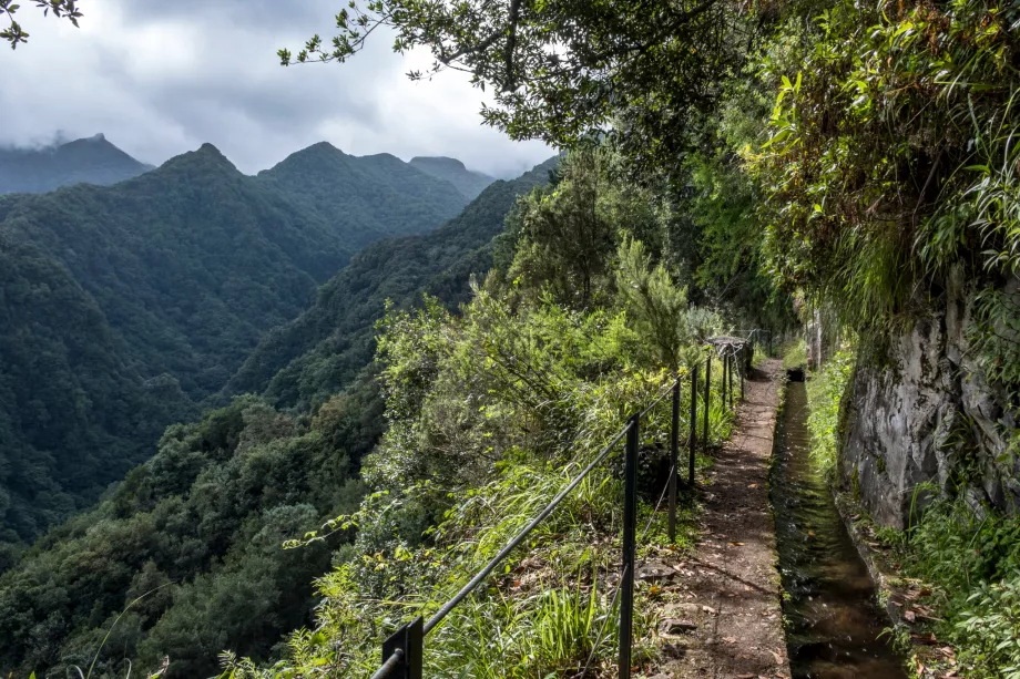 De Levada à Rei