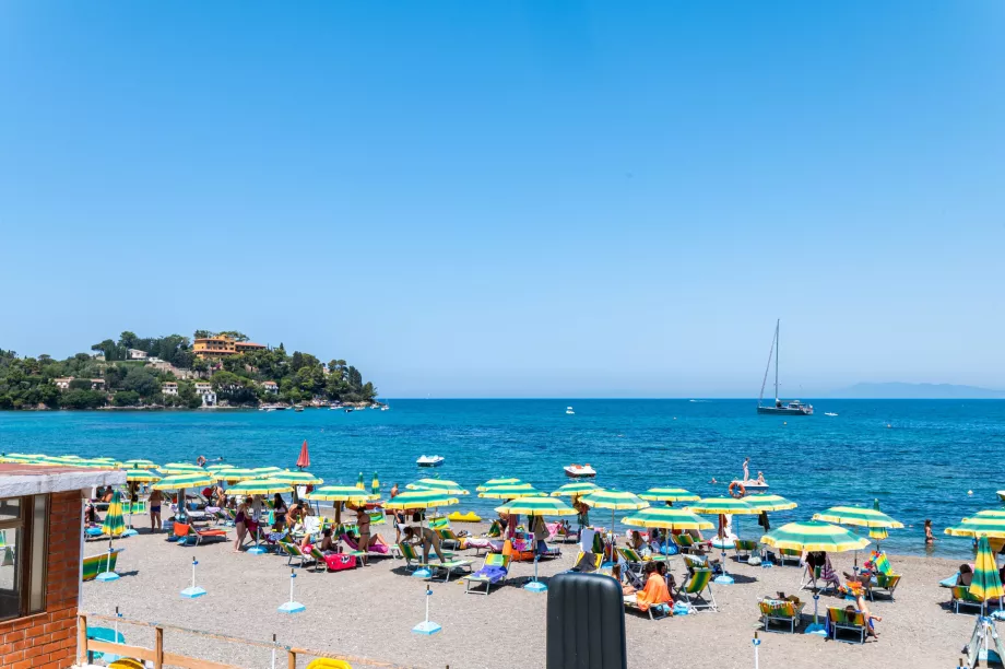 Porto Santo Stefano, plage