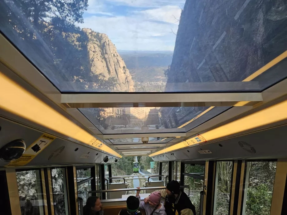 Vue depuis le téléphérique de Sant Joan