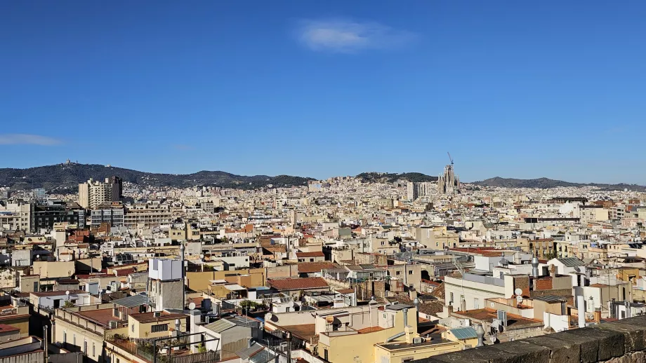 Vue du toit de l'église Santa Maria del Mar