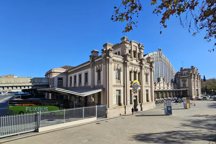 Gare routière de Barcelone Nord