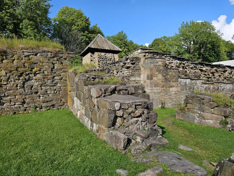 Monastère de l'île d'Hovedoya