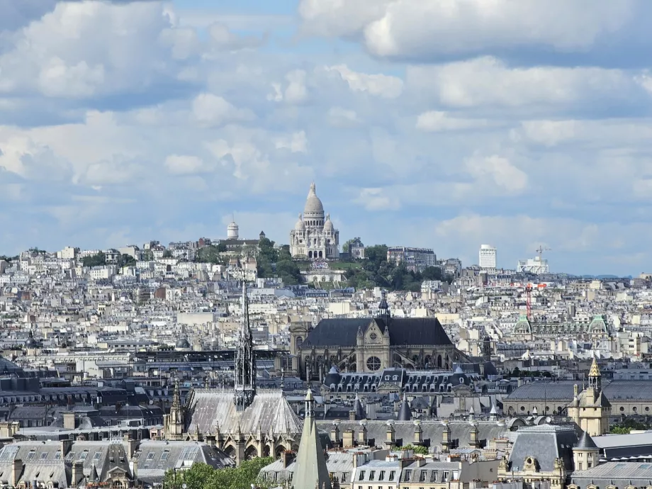 Vue de Montmartre depuis le Panthéon