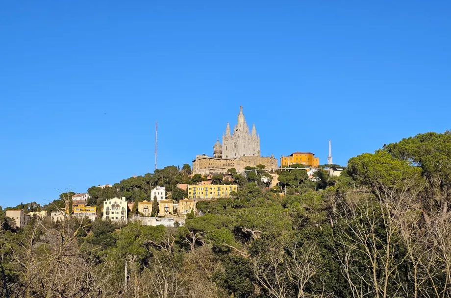 Vue de l'église du Tibidabo