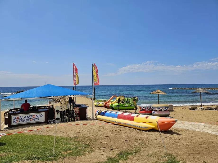 Plages à Geroskipou