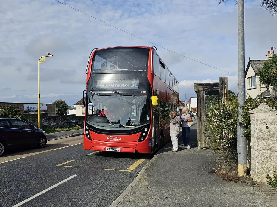 Bus in Newquay