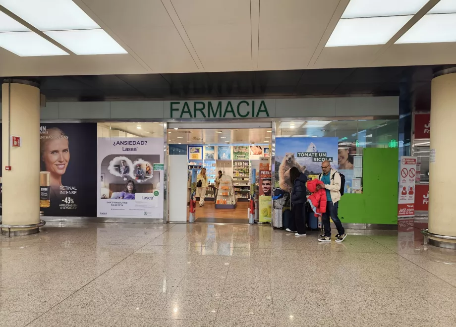 Pharmacie du terminal 2