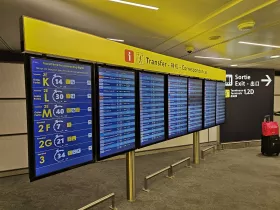 Informations sur les transferts entre les vols au Terminal 2