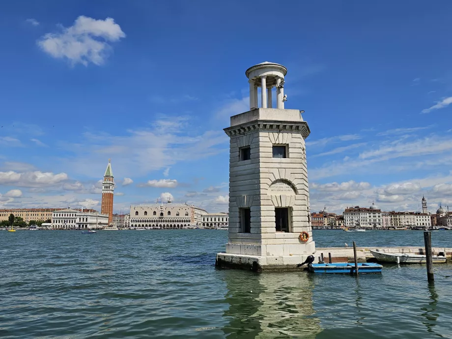 Vue de Venise depuis l'île de San Giorgio