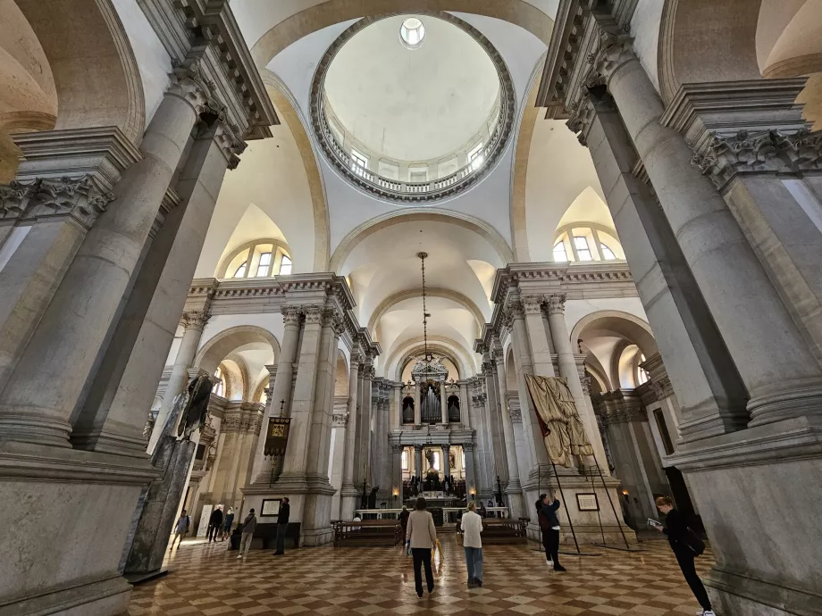 San Giorgio Maggiore, intérieur