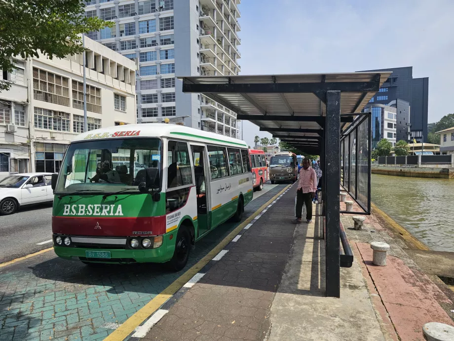 Gare routière de Bandar Seri Begawan