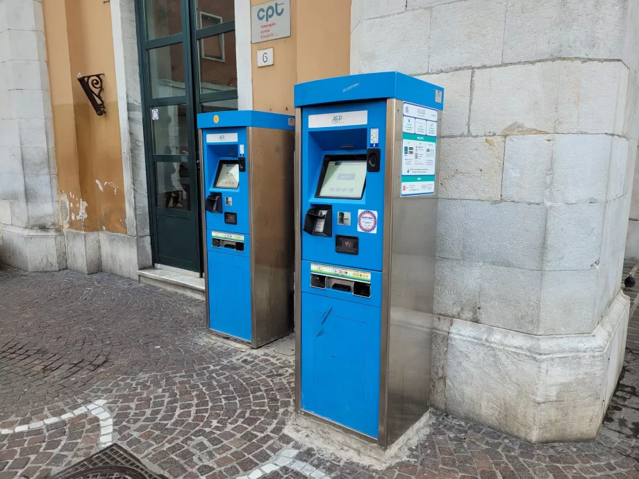 Billets d'autobus pour les transports publics