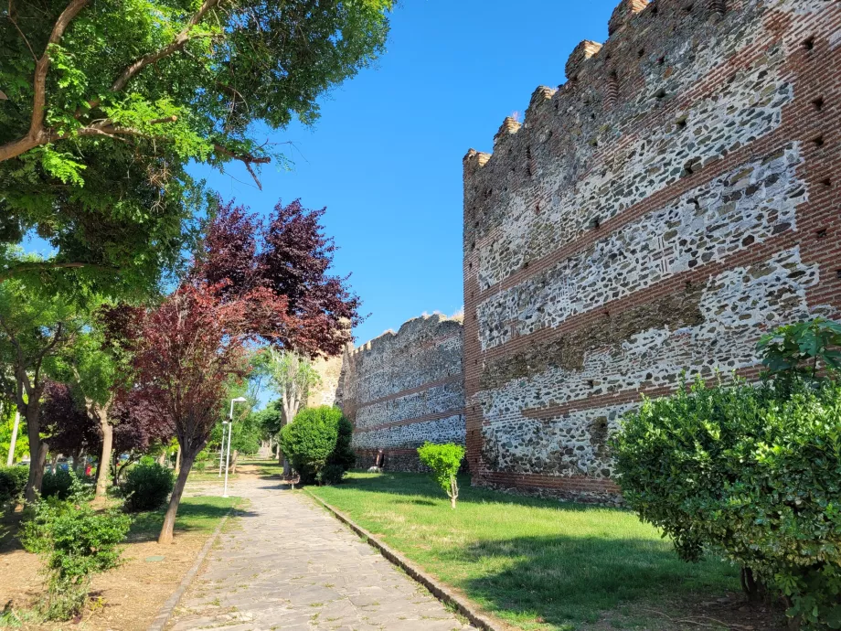 Parc autour des murs