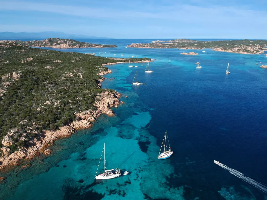 Bateaux pour La Maddalena