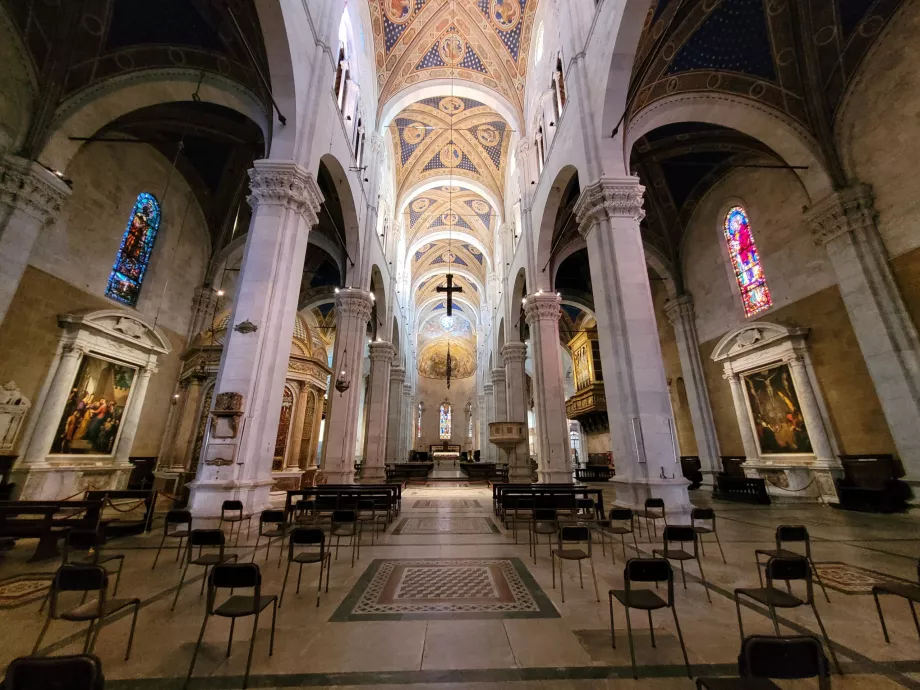 Intérieur de la cathédrale