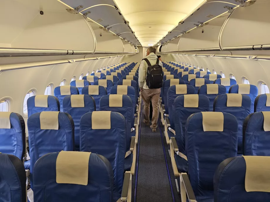 Cabine de l'Airbus A320, Edelweiss