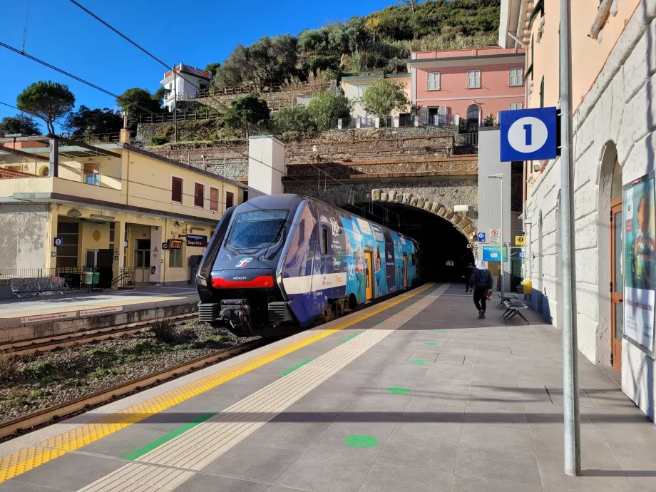 Train en provenance de Sestri Levante