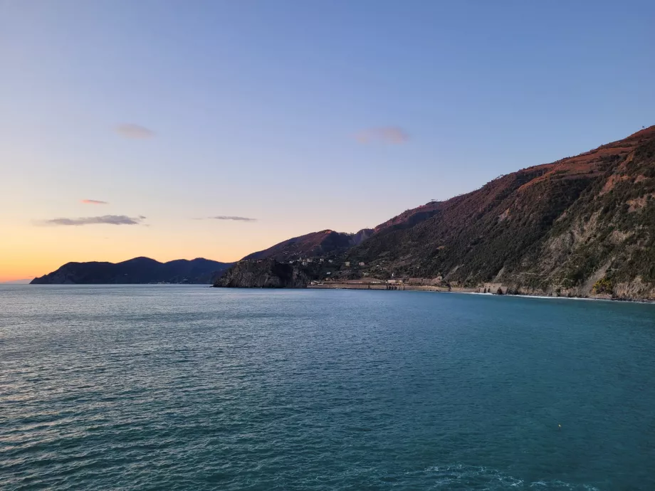 Vue de la côte vers Corniglia