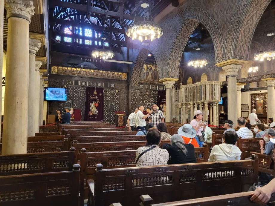 Église suspendue