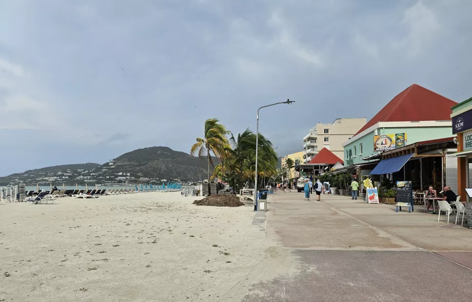 Plage et promenade, Philipsburg