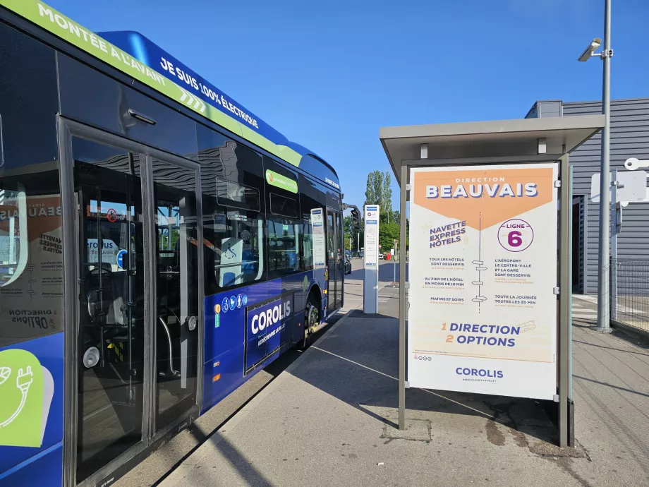 Arrêt de bus 6 vers Beauvais