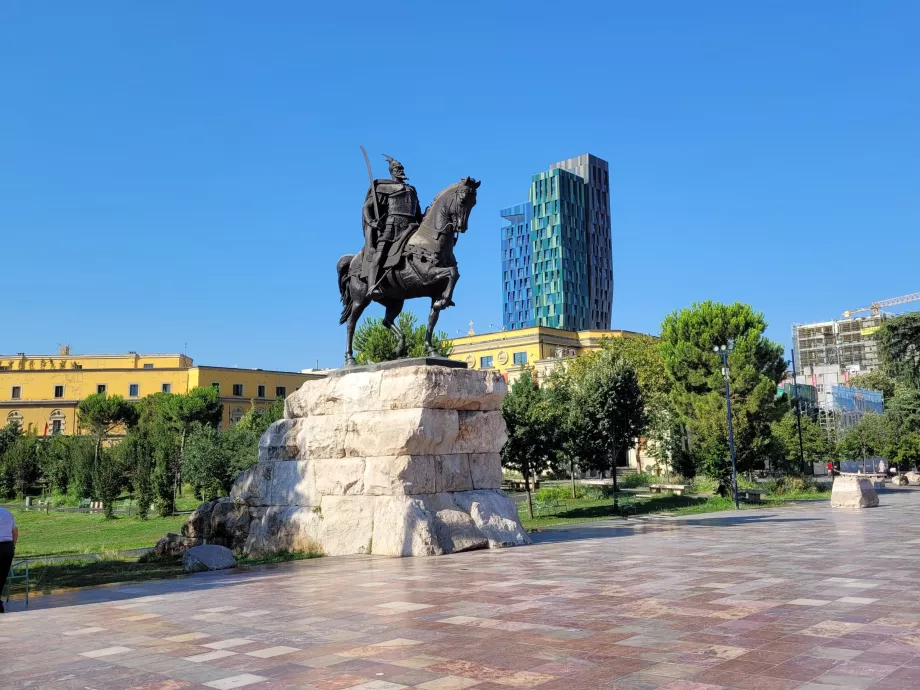 Statue de Skanderbeg