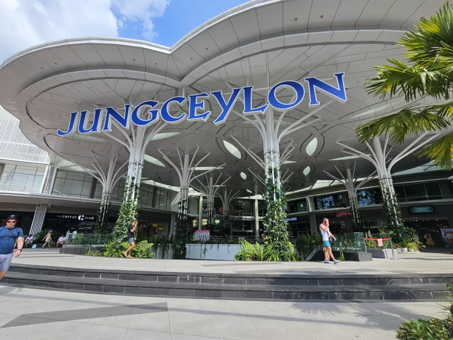 Centre commercial Jungceylon, Patong