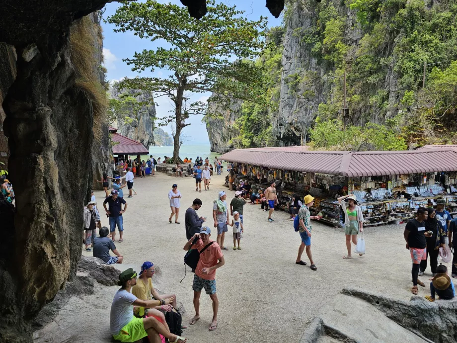 Boutiques sur l'île de James Bond