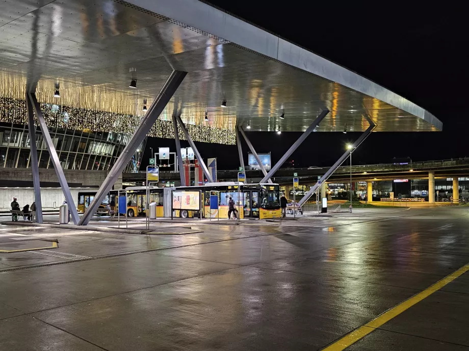 Gare routière, aéroport ZRH