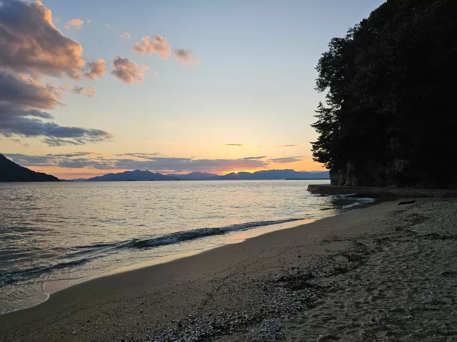 Coucher de soleil, île d'Ujina