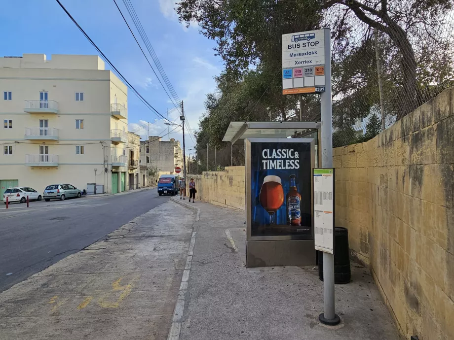 Arrêt de bus à Malte