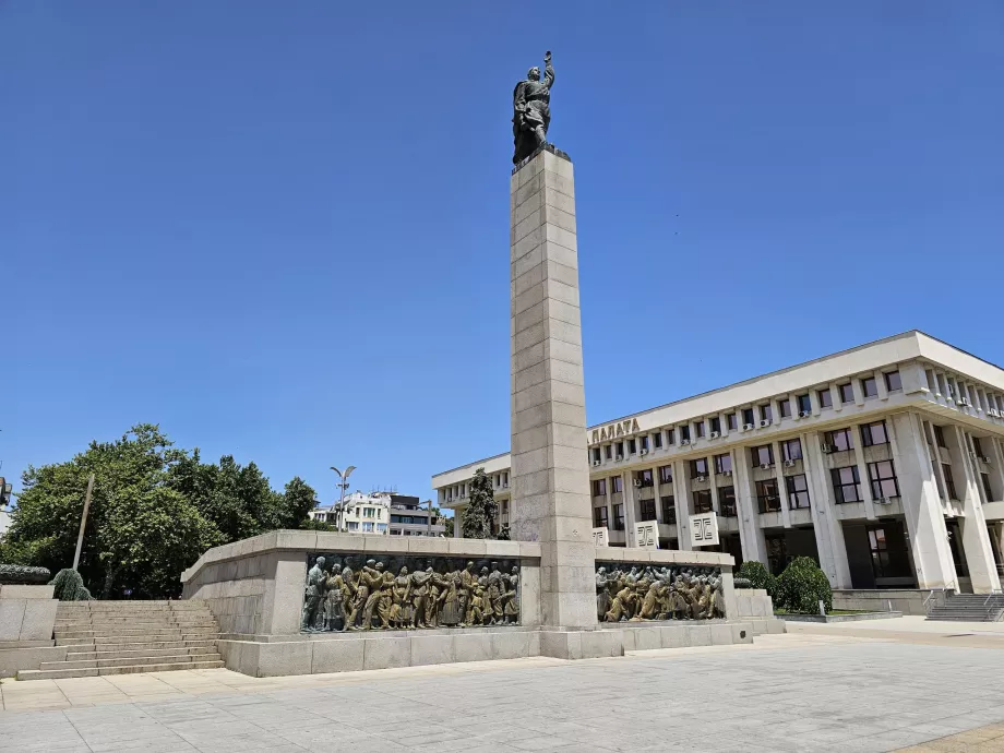 Monument à Aliocha