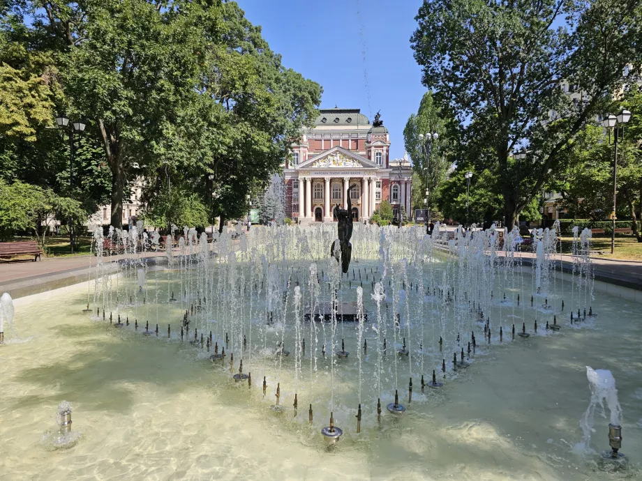 Fontaine devant le théâtre Ivan Vazov