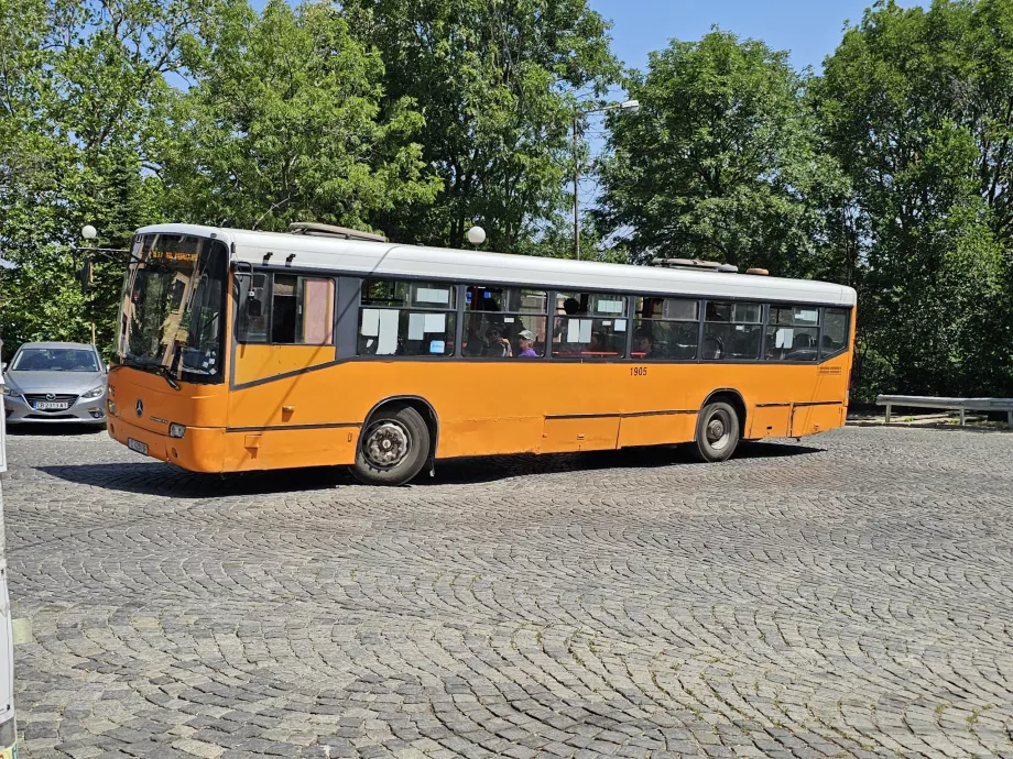 Bus de type ancien