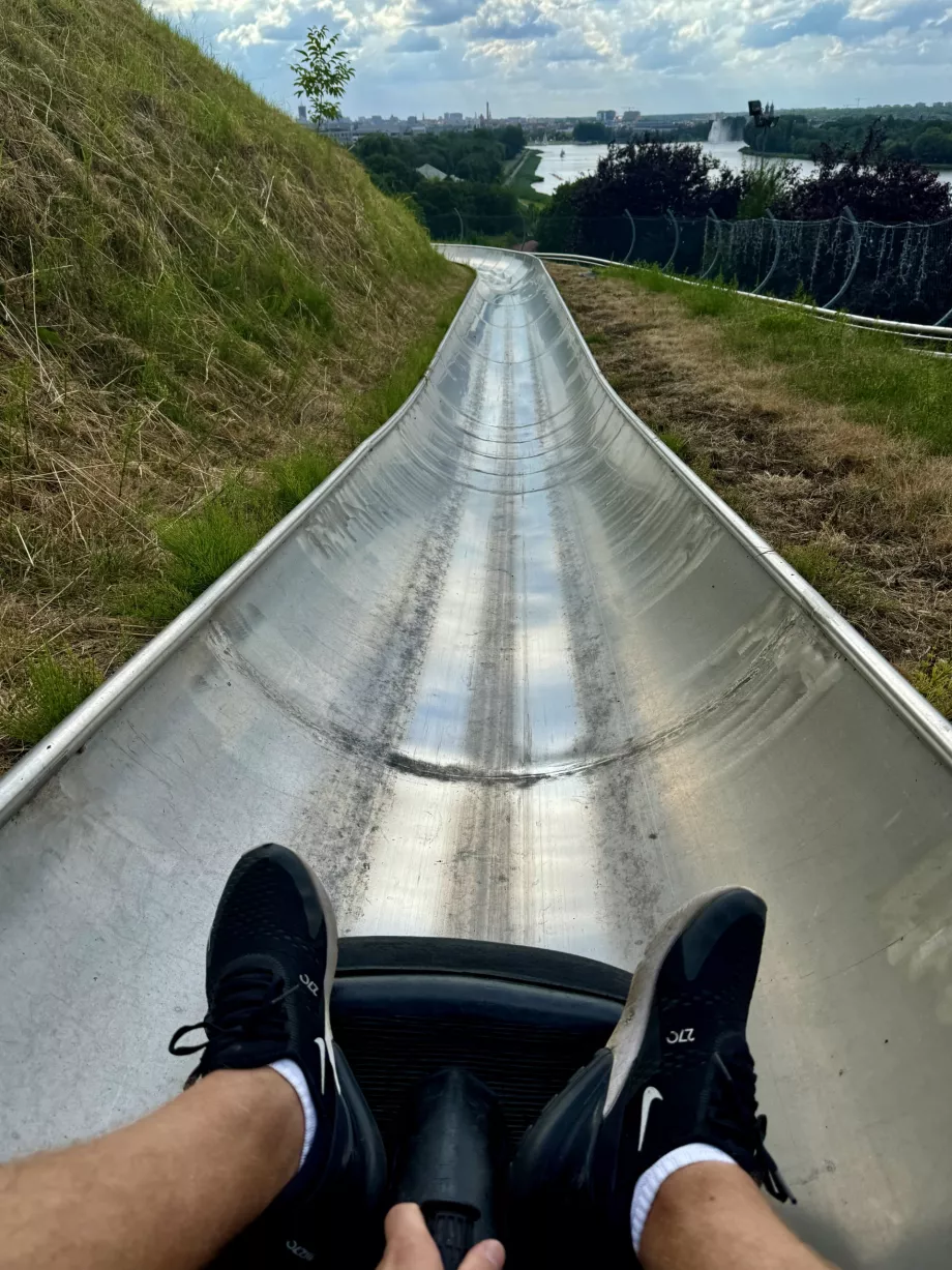 Piste de luge, Poznan