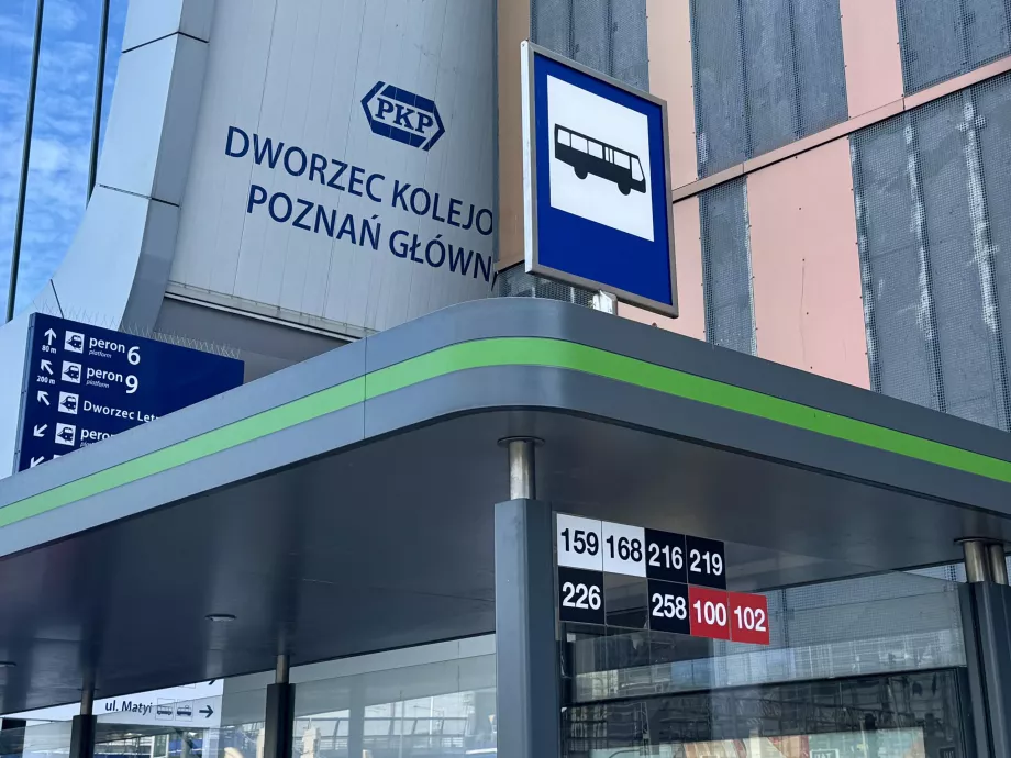 Arrêt de bus à Poznan