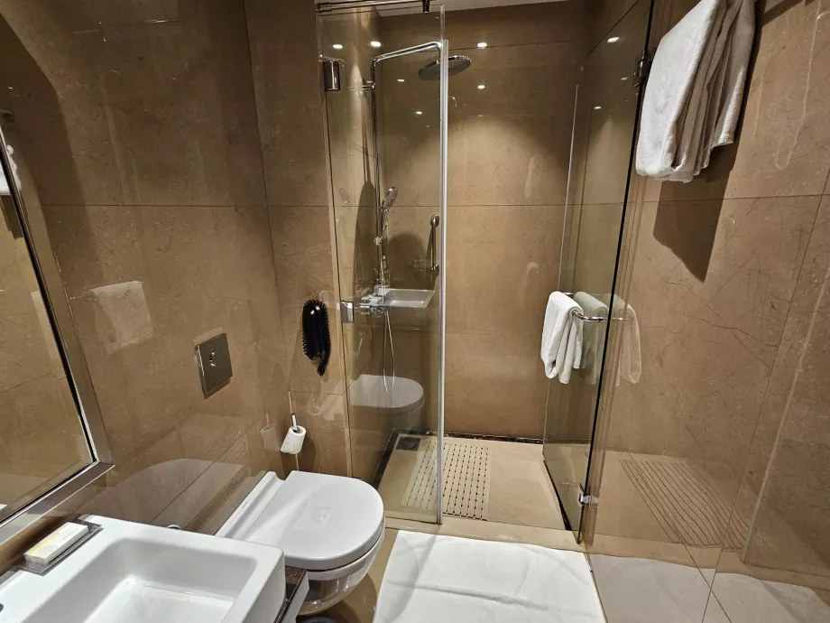 Hôtel Niranta transit