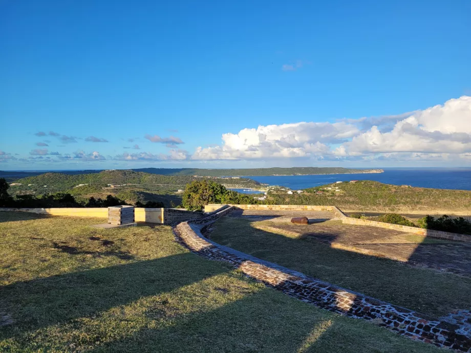 Shirley Heights, vue du blockhaus