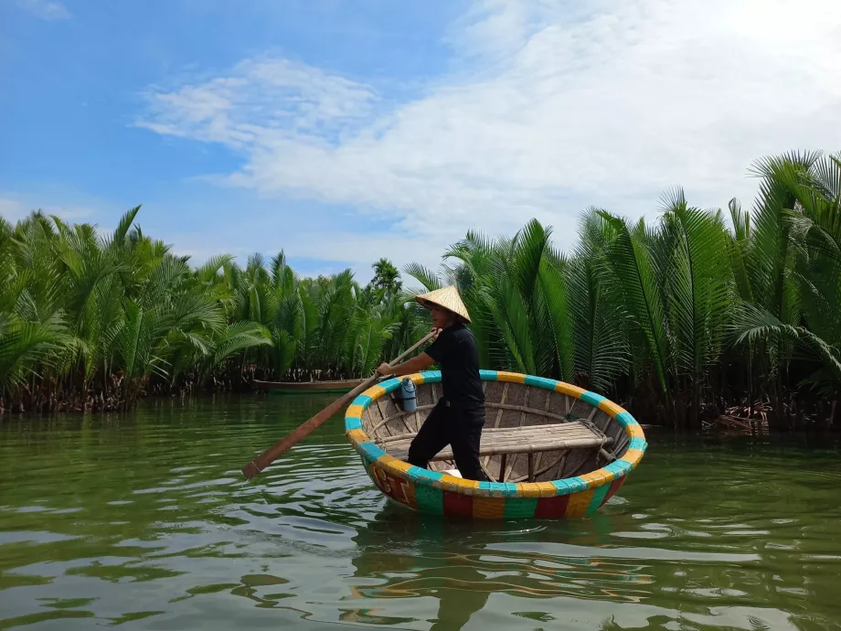 Bateau en bambou, Hoi An, Vietnam